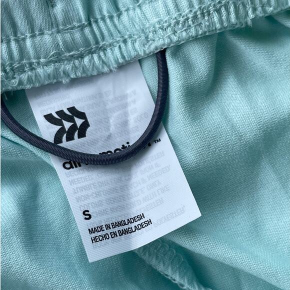 NWT All in Motion Training Short Blue Youth Boys Sz S NWT - Picture 8 of 8